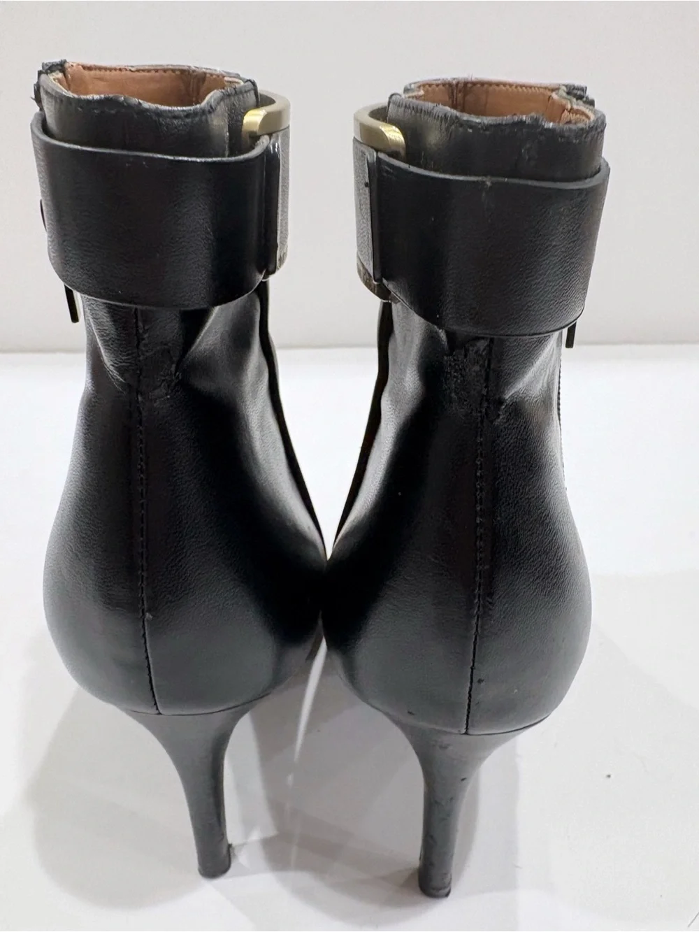 Calvin Klein Georgene Ankle Boots Women US 7 Black Leather Pointed Toe Chic Glam